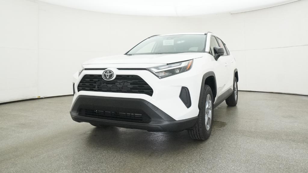 2025 Toyota RAV4 Hybrid LE photo 3