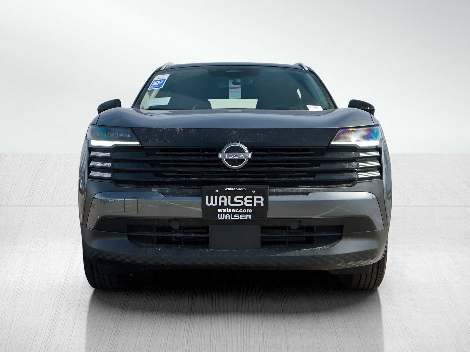 2025 Nissan Kicks SV photo 2