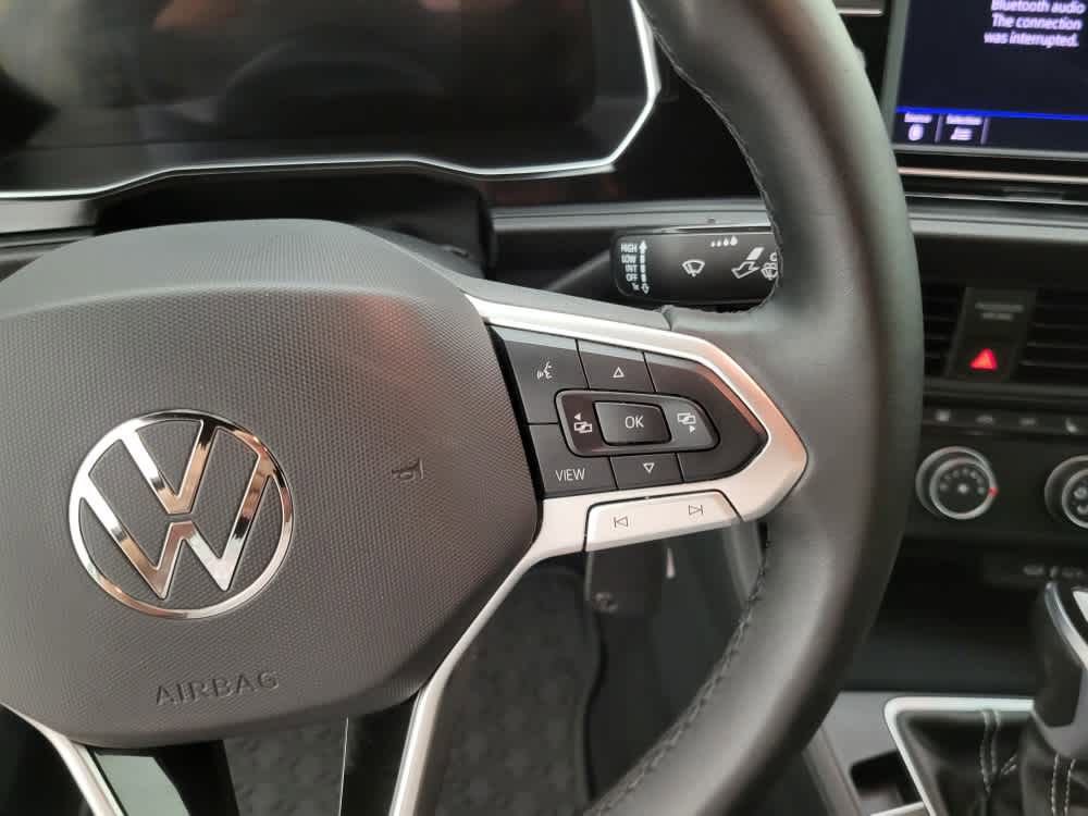 2024 Volkswagen Jetta 1.5T Sport photo 4
