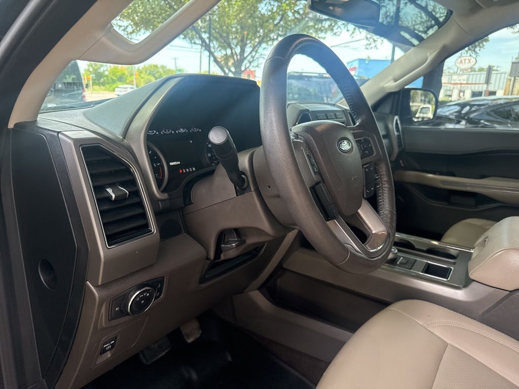 2021 Ford Expedition MAX XLT photo 7