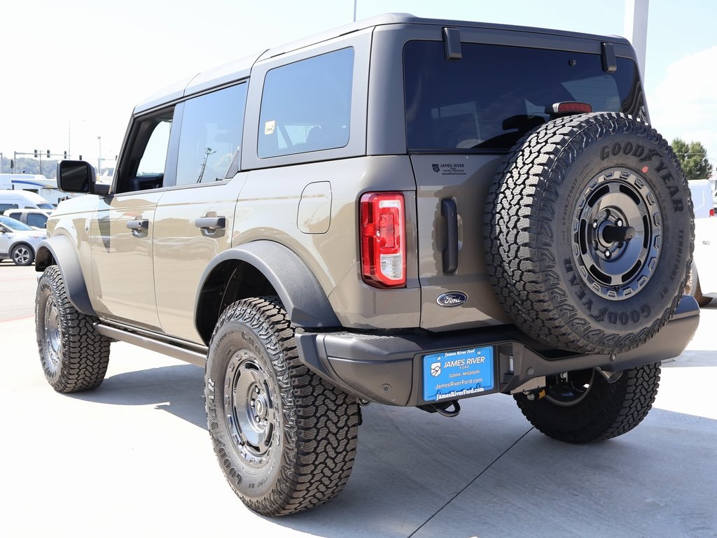 2025 Ford Bronco Big Bend photo 2