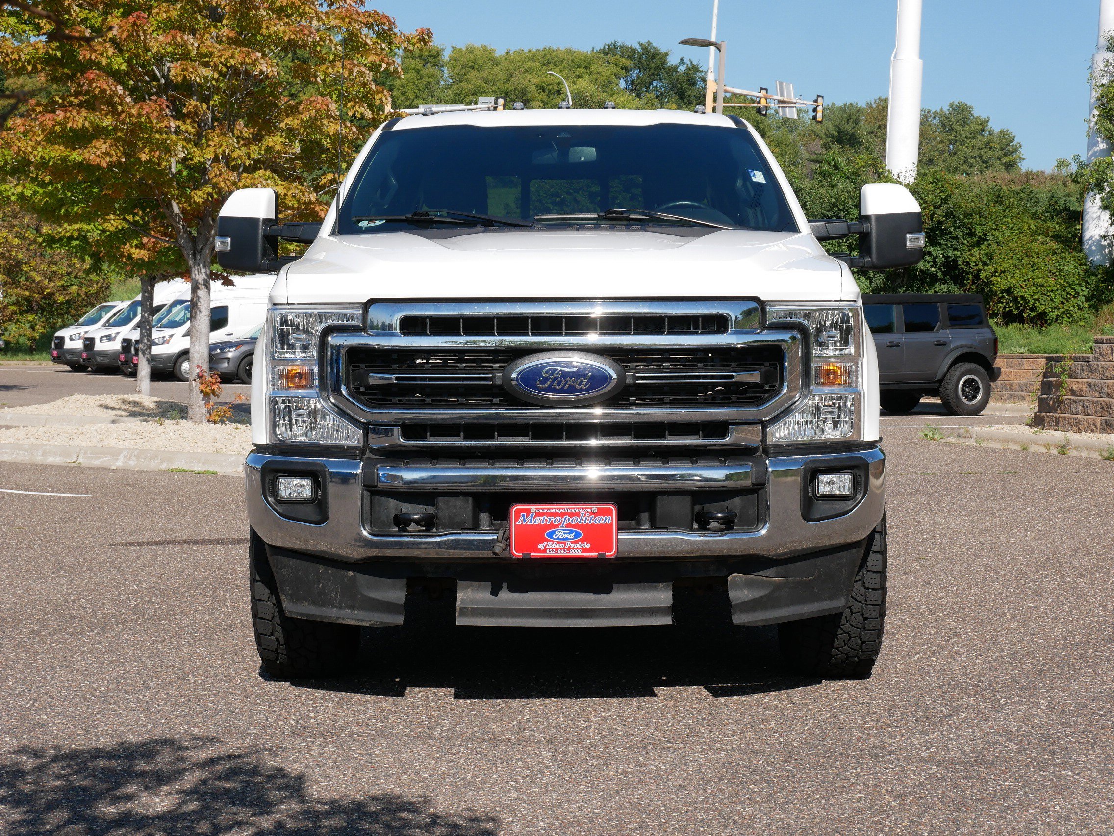2022 Ford F-350 Lariat photo 2
