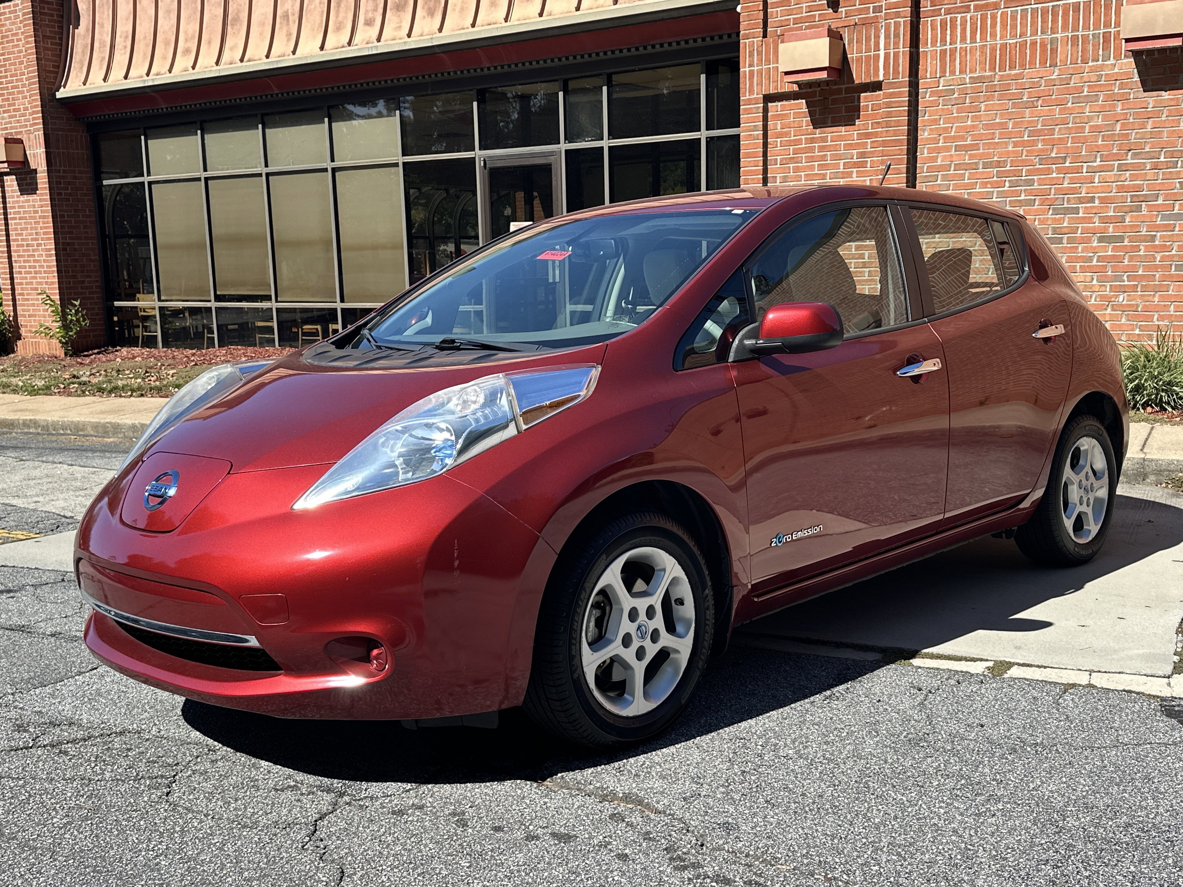 Used 2013 Nissan LEAF SV with VIN 1N4AZ0CP6DC423033 for sale in Chamblee, GA