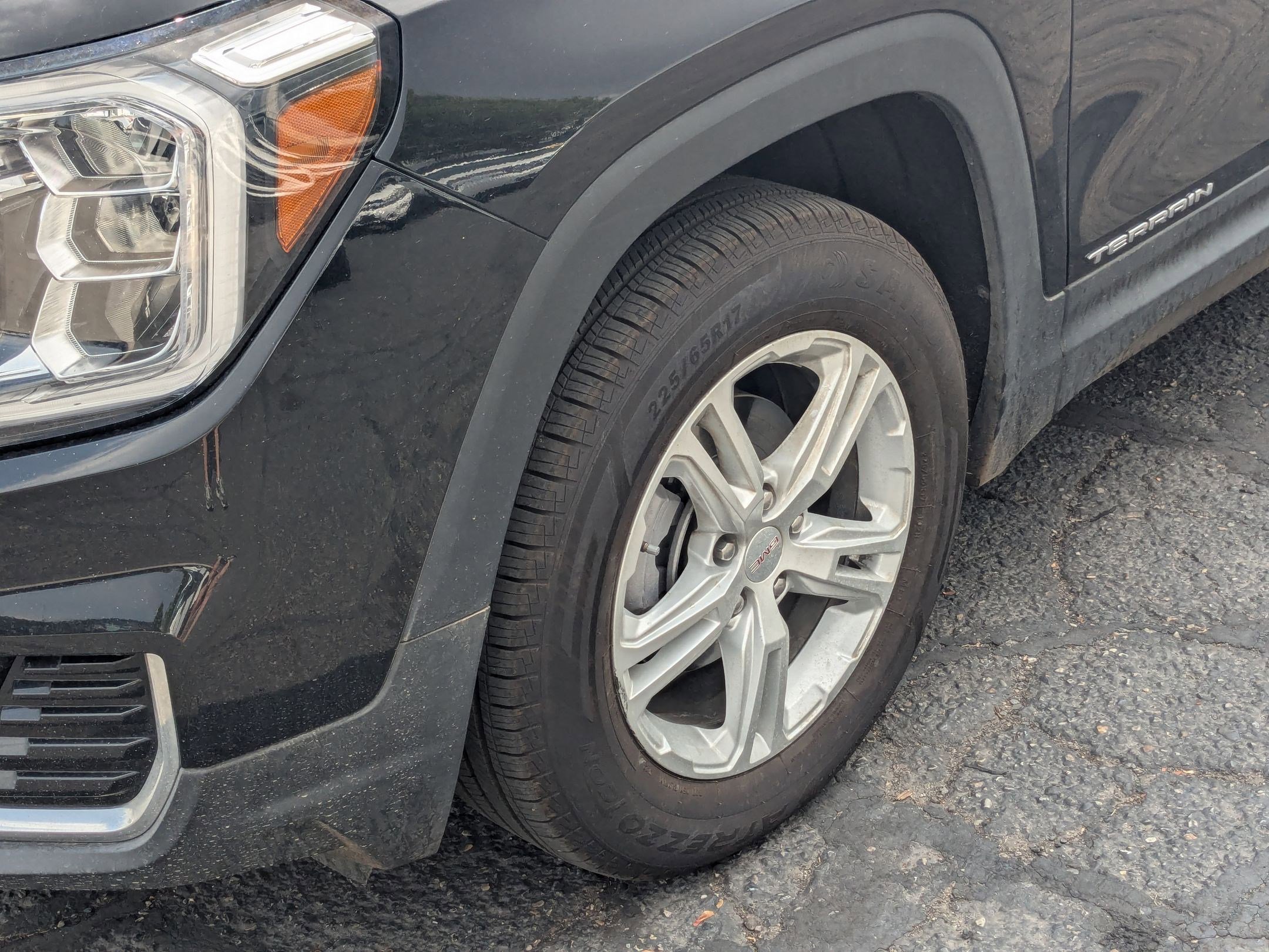 2024 Gmc Terrain SLE photo 13