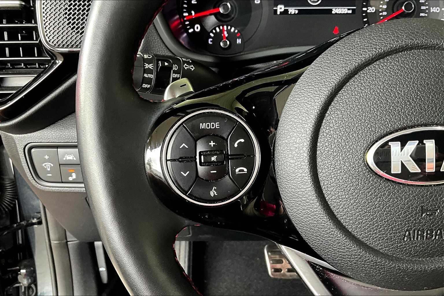 2020 Kia Soul GT-Line Turbo photo 23
