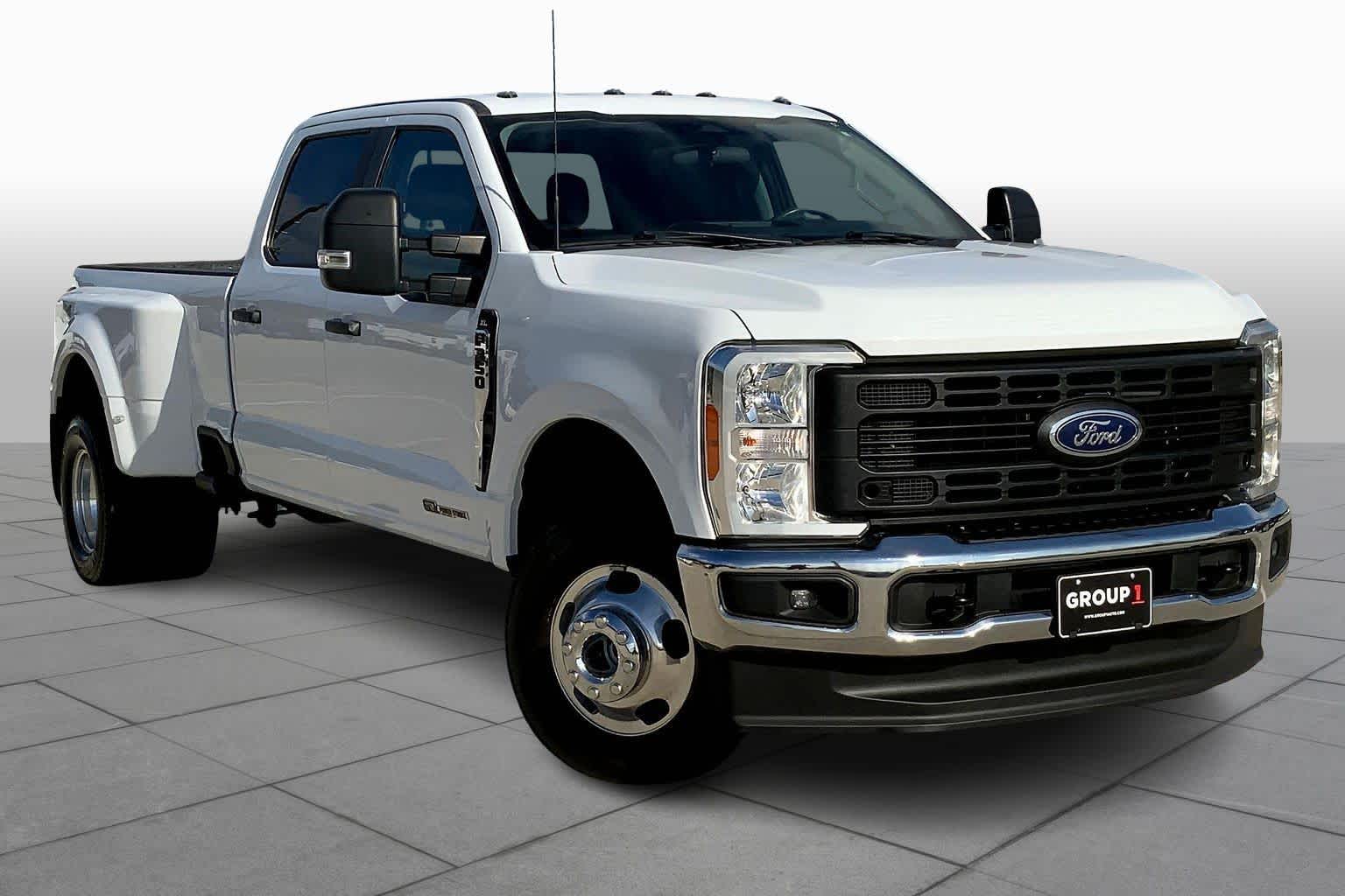 2024 Ford F-350 XL photo 2