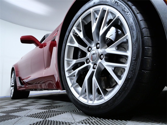 Used 2015 Chevrolet Corvette Z06 with VIN 1G1YU2D6XF5605911 for sale in Apple Valley, Minnesota