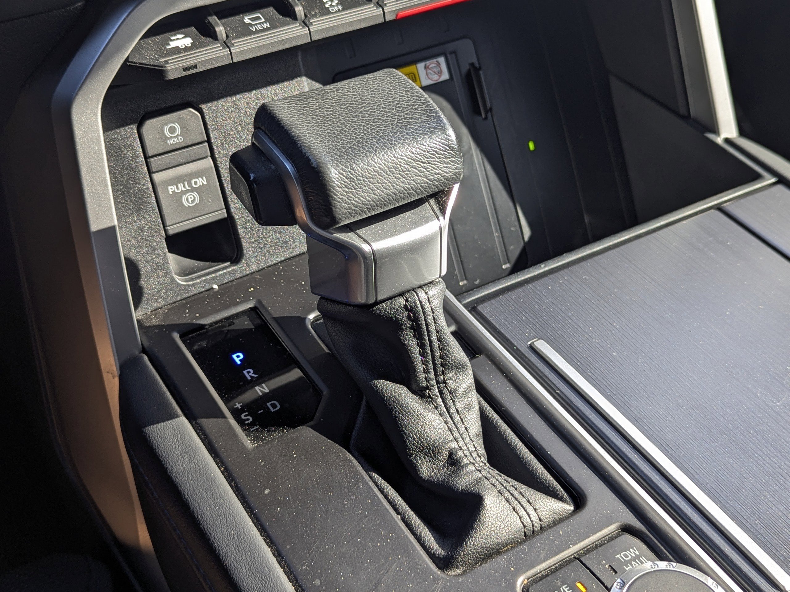 2022 Toyota Tundra Platinum photo 28