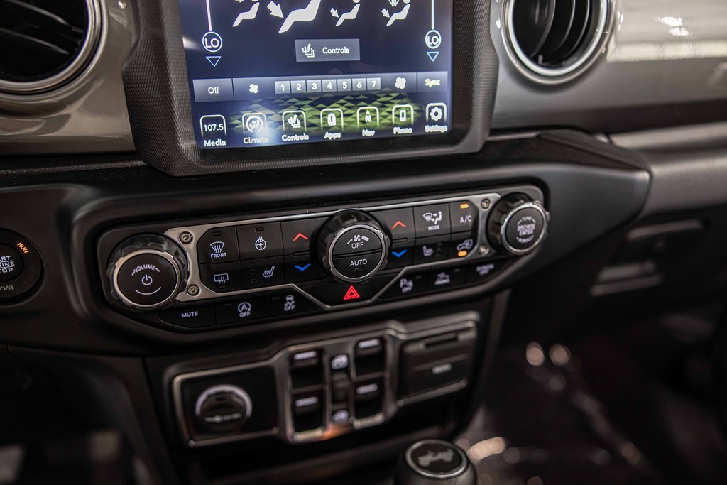 2022 JEEP WRANGLER - Image 27