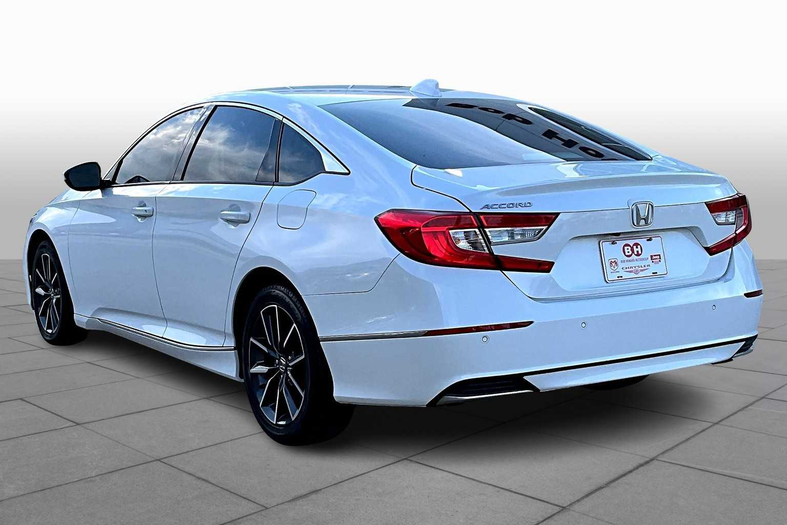 2022 Honda Accord EX-L photo 11