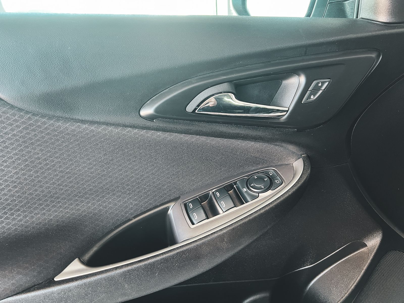 2023 Chevrolet Malibu 1LT photo 13