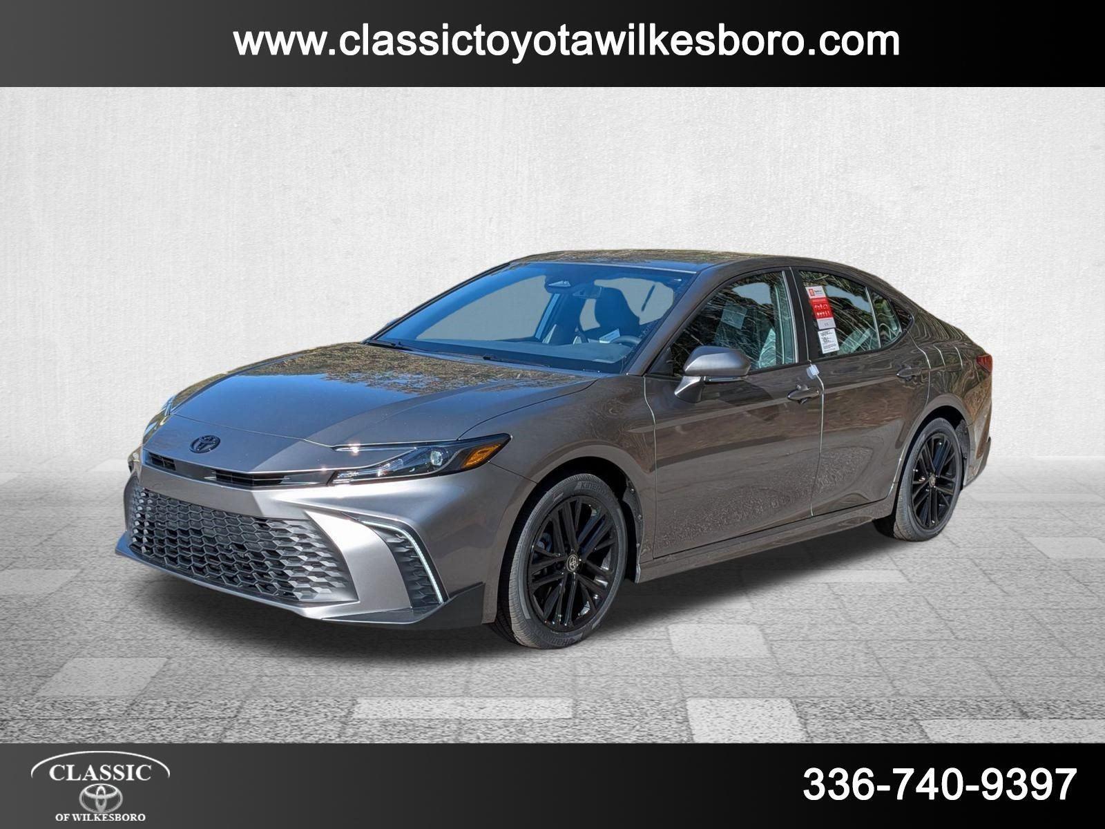 2026 Toyota Camry SE's photo