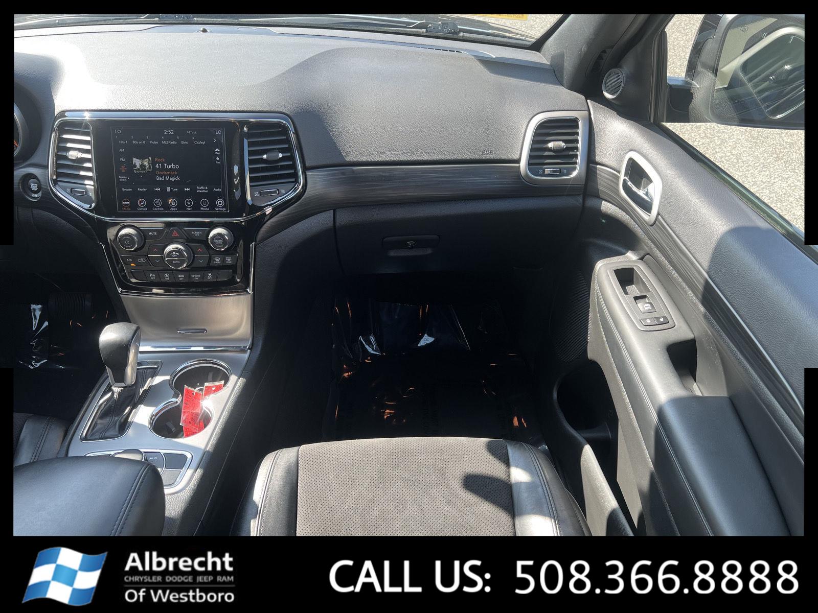 2022 Jeep Grand Cherokee Laredo X SE Altitude photo 21