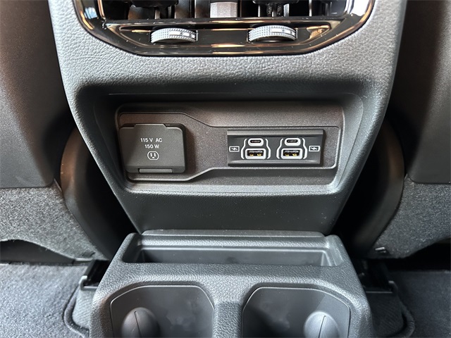 2025 Jeep Grand Cherokee Limited photo 16