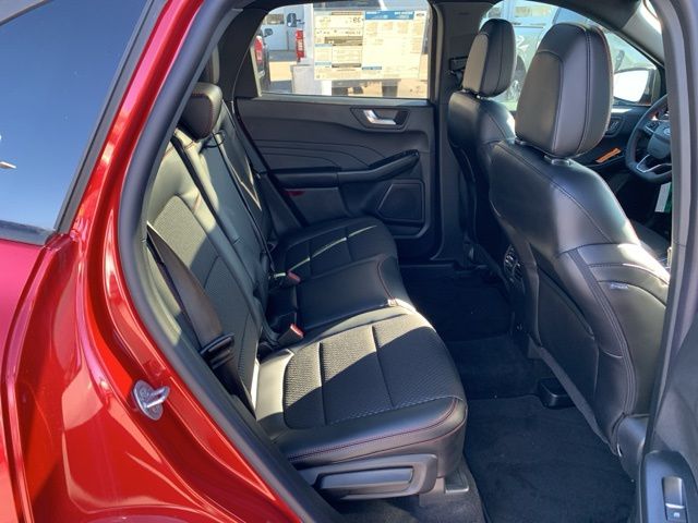 2025 Ford Escape ST-Line photo 29