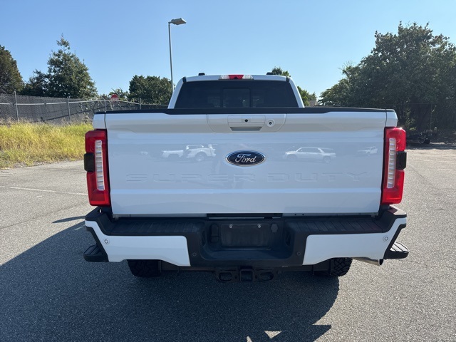 2023 Ford F-250 Lariat photo 4