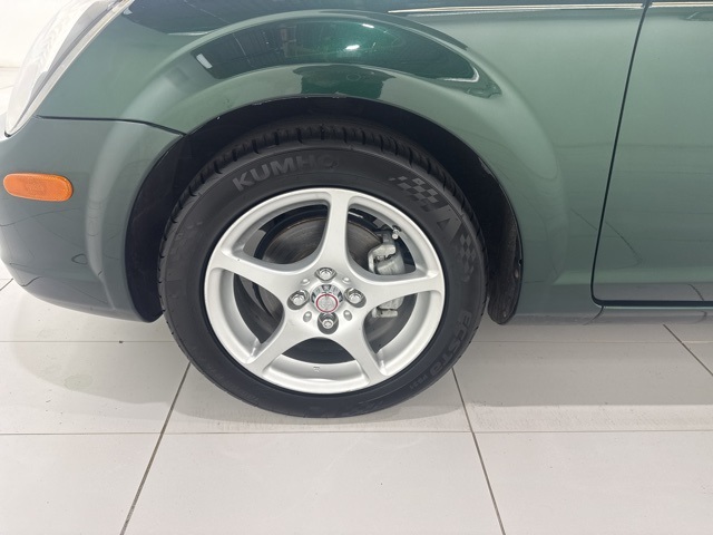 2001 Toyota MR2 Spyder photo 33