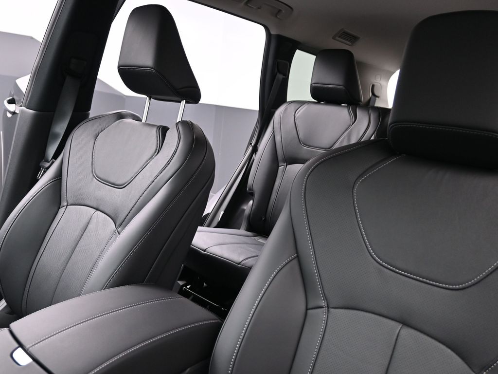 2025 Infiniti QX60 Luxe photo 21