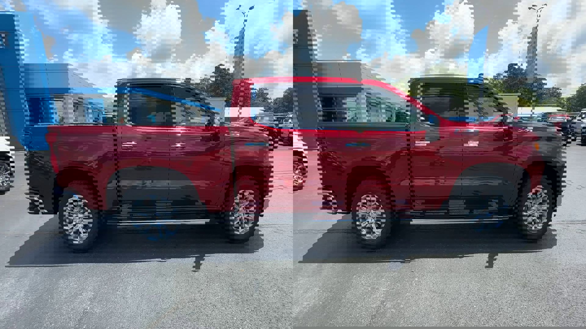 2025 Chevrolet Silverado 1500 LTZ photo 9