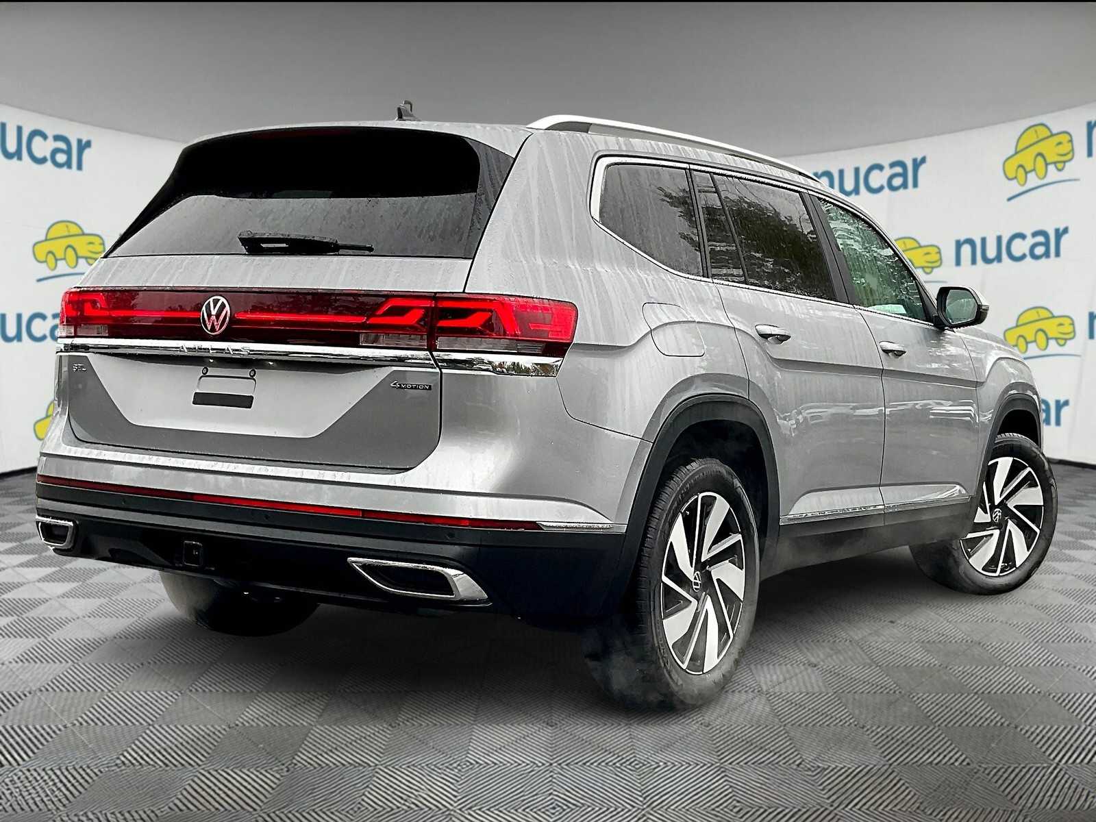 2026 Volkswagen Atlas SEL photo 5