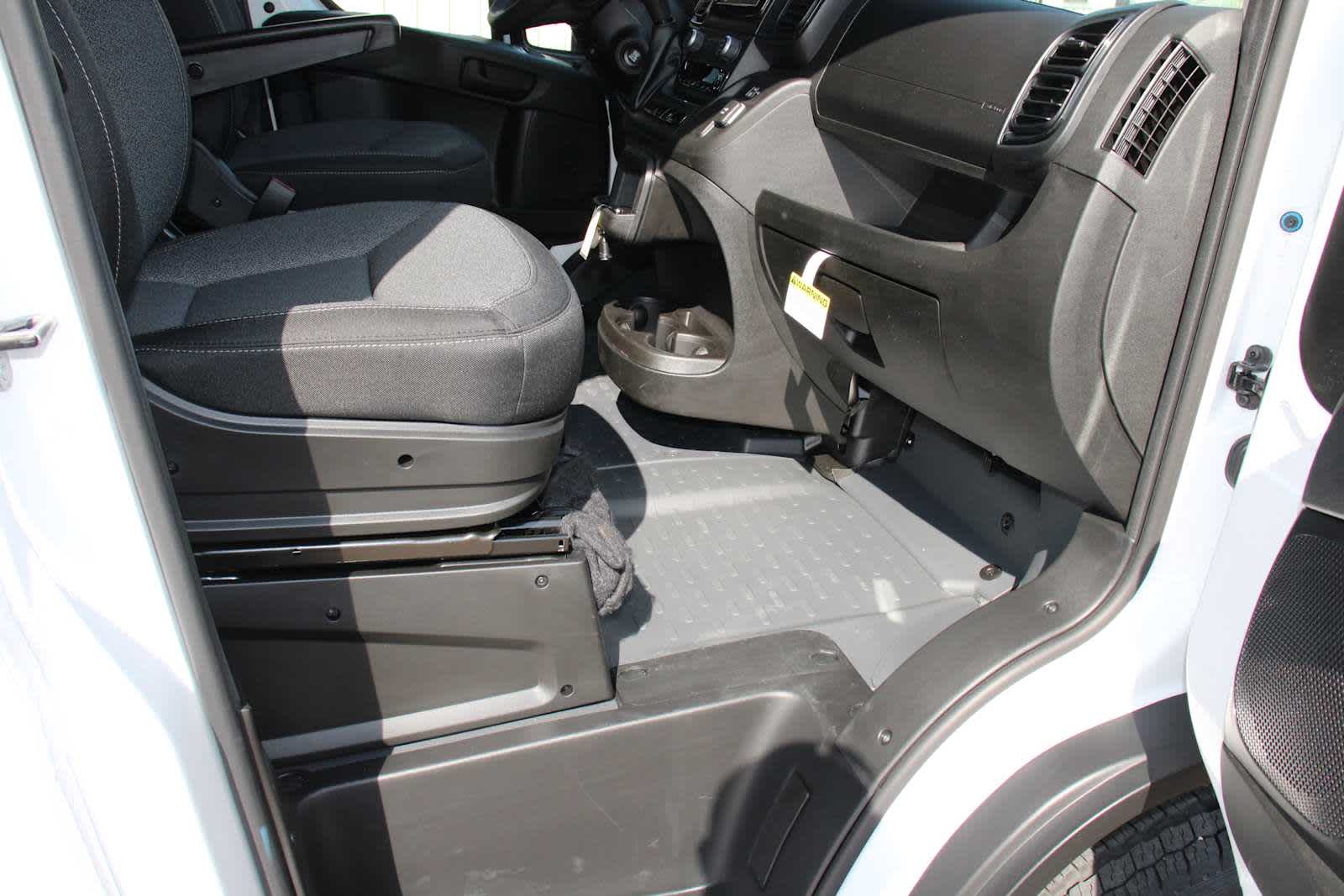 2025 Ram ProMaster 2500 photo 34