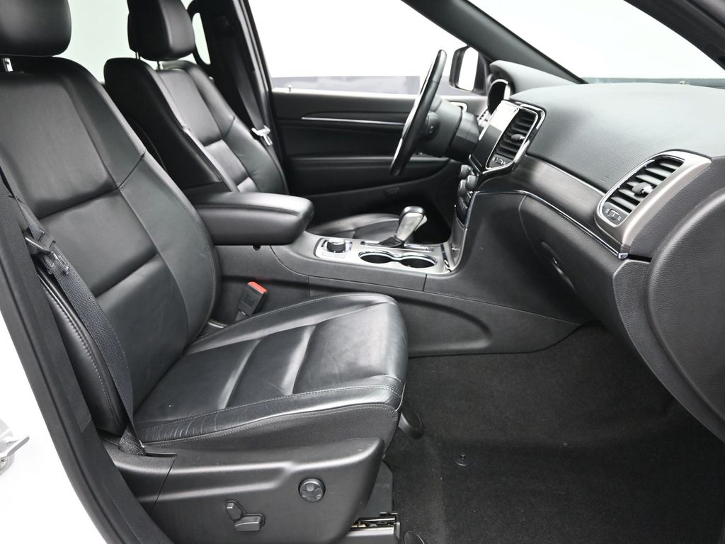 2022 Jeep Cherokee Limited photo 5