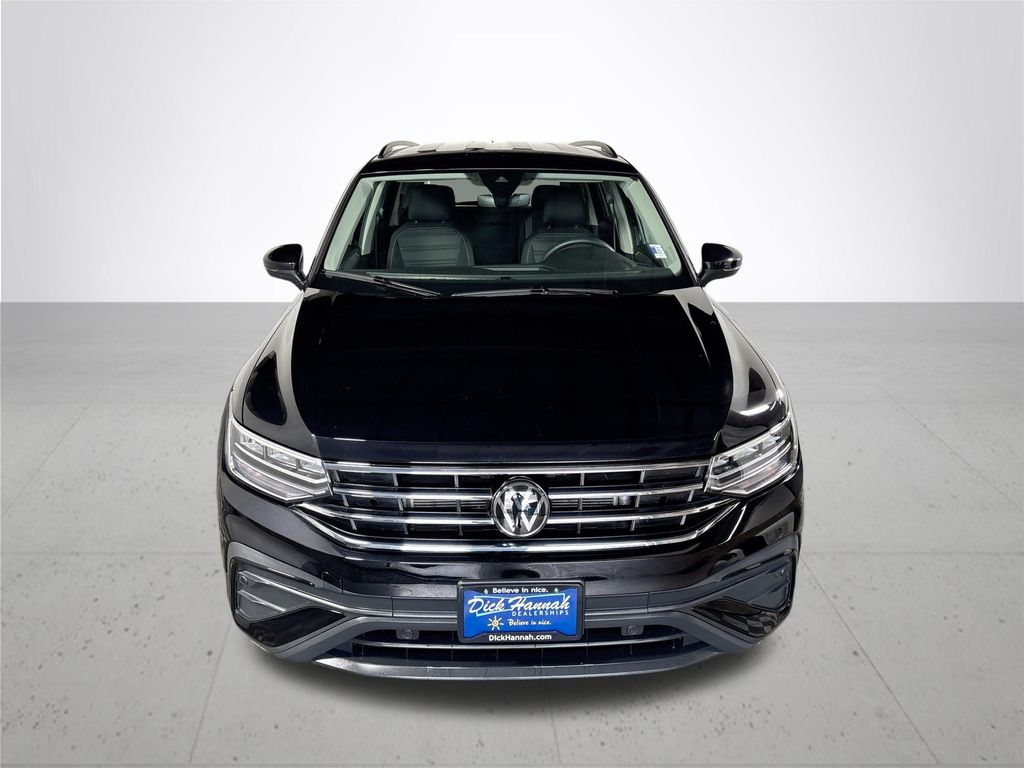 2024 Volkswagen Tiguan S photo 2