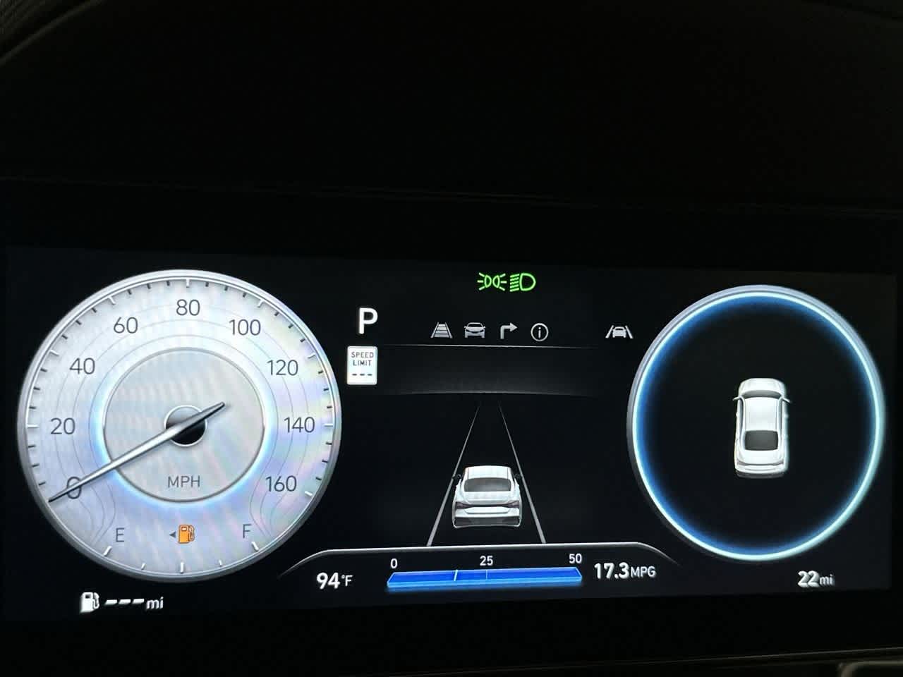 2025 Hyundai Elantra Limited photo 14