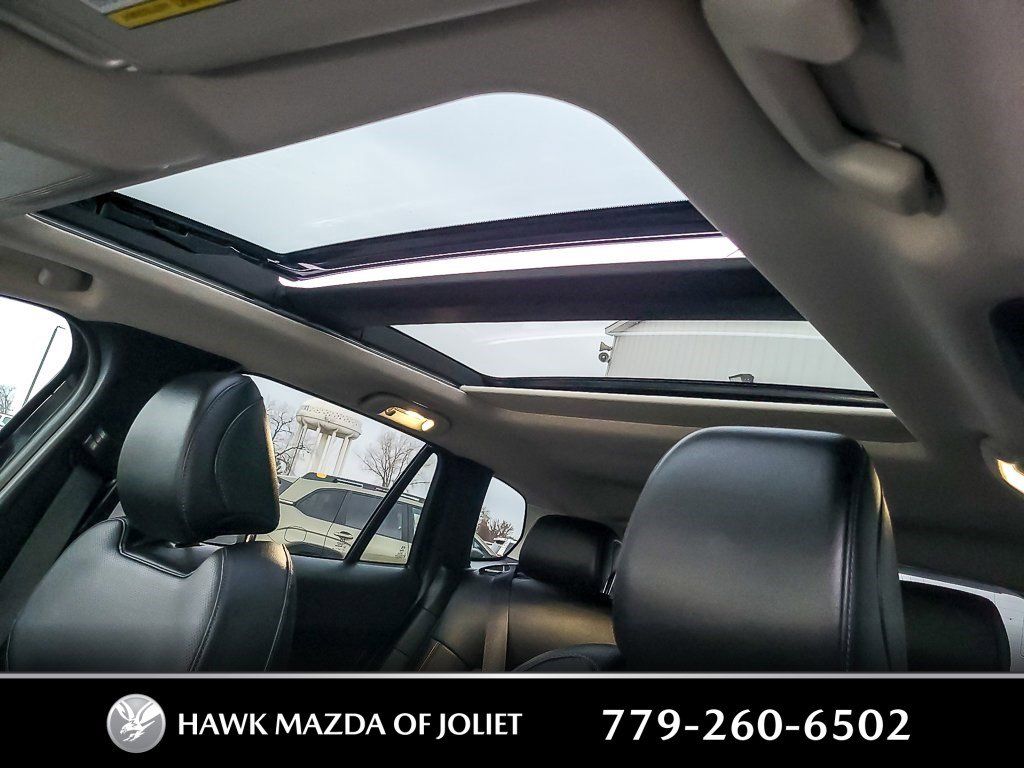 2023 MAZDA CX-50 - Image 9