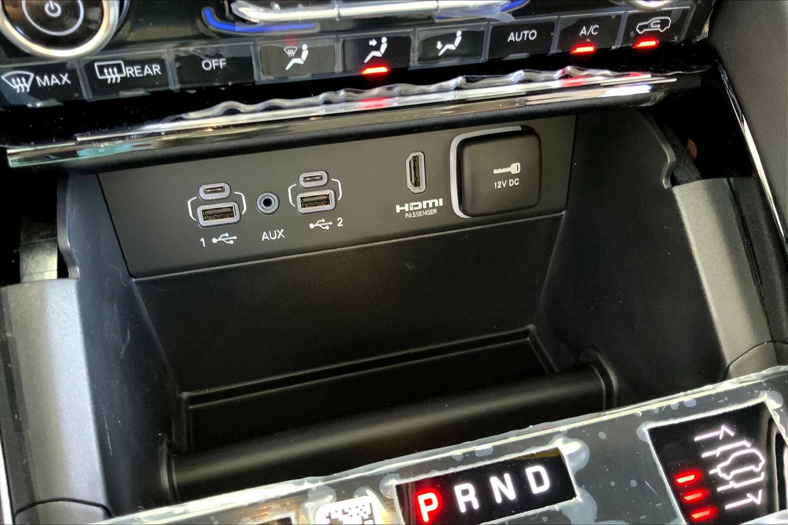 2025 Jeep Grand Cherokee Summit Reserve photo 15