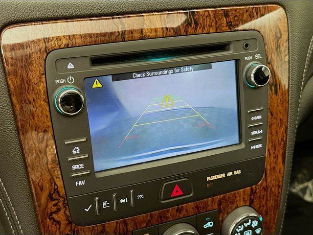 2014 Chevrolet Traverse 1LT photo 10