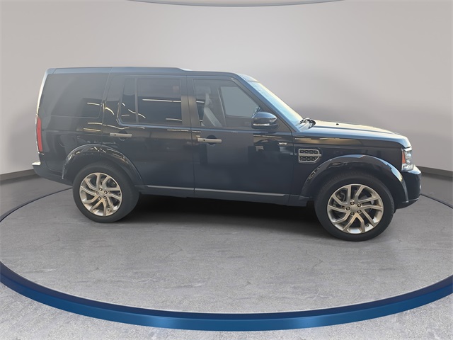 2016 Land Rover LR4 HSE photo 4