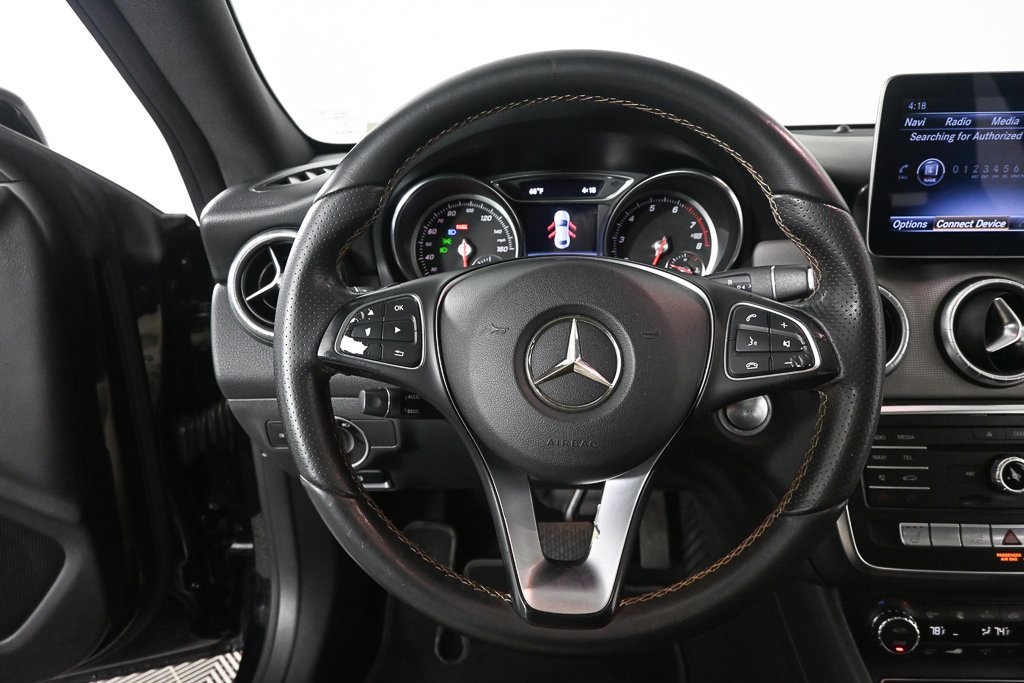 2018 Mercedes Benz CLA 250 photo 2