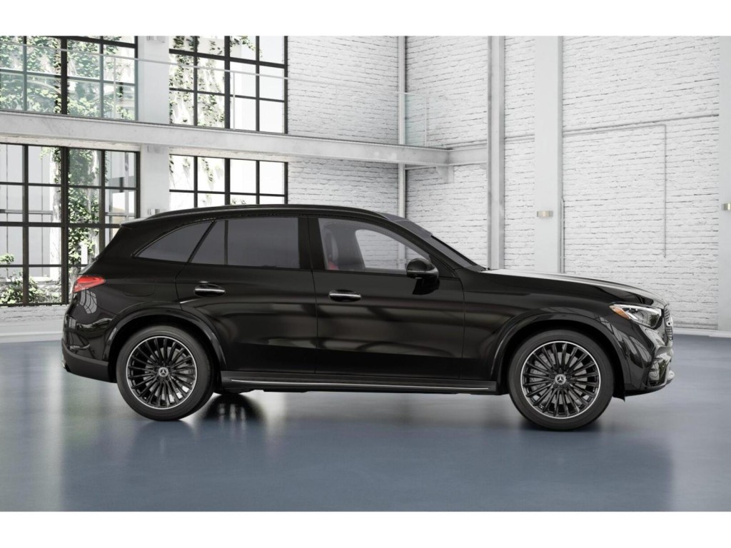 2026 Mercedes Benz GLC 300 photo 14