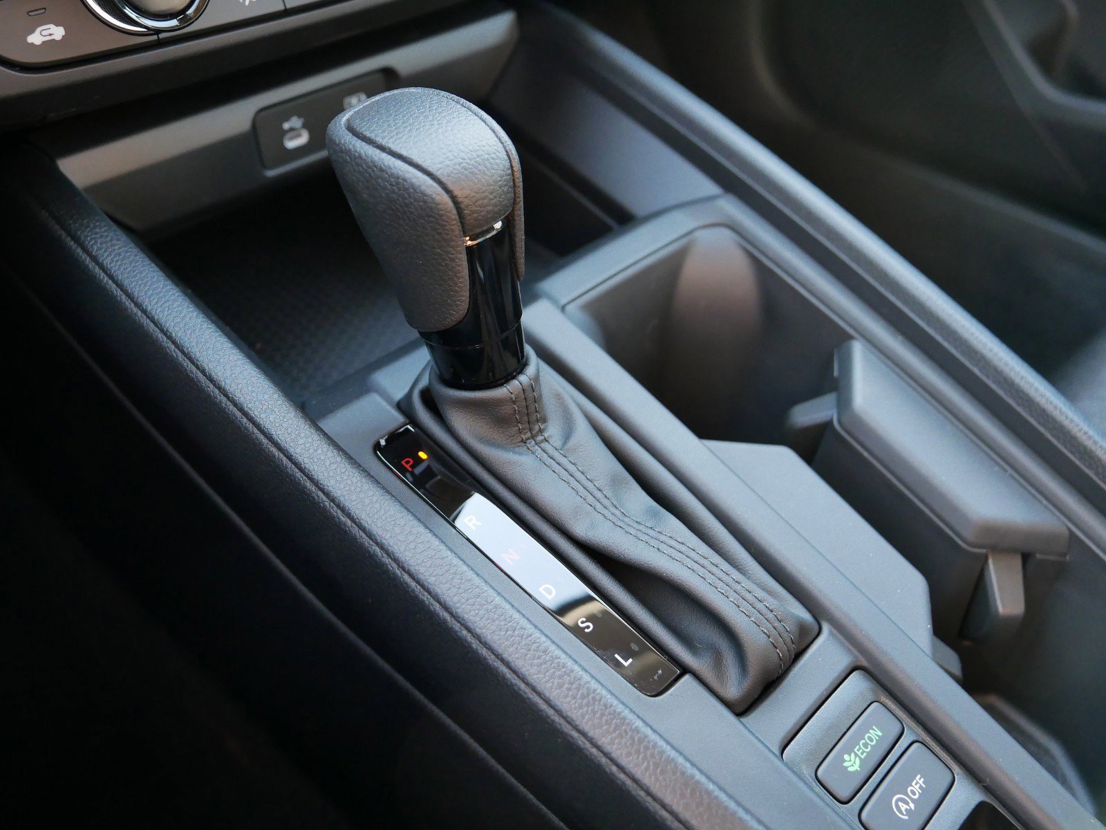2025 Honda Accord SE photo 19