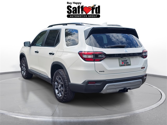 2025 Honda Pilot TrailSport photo 4