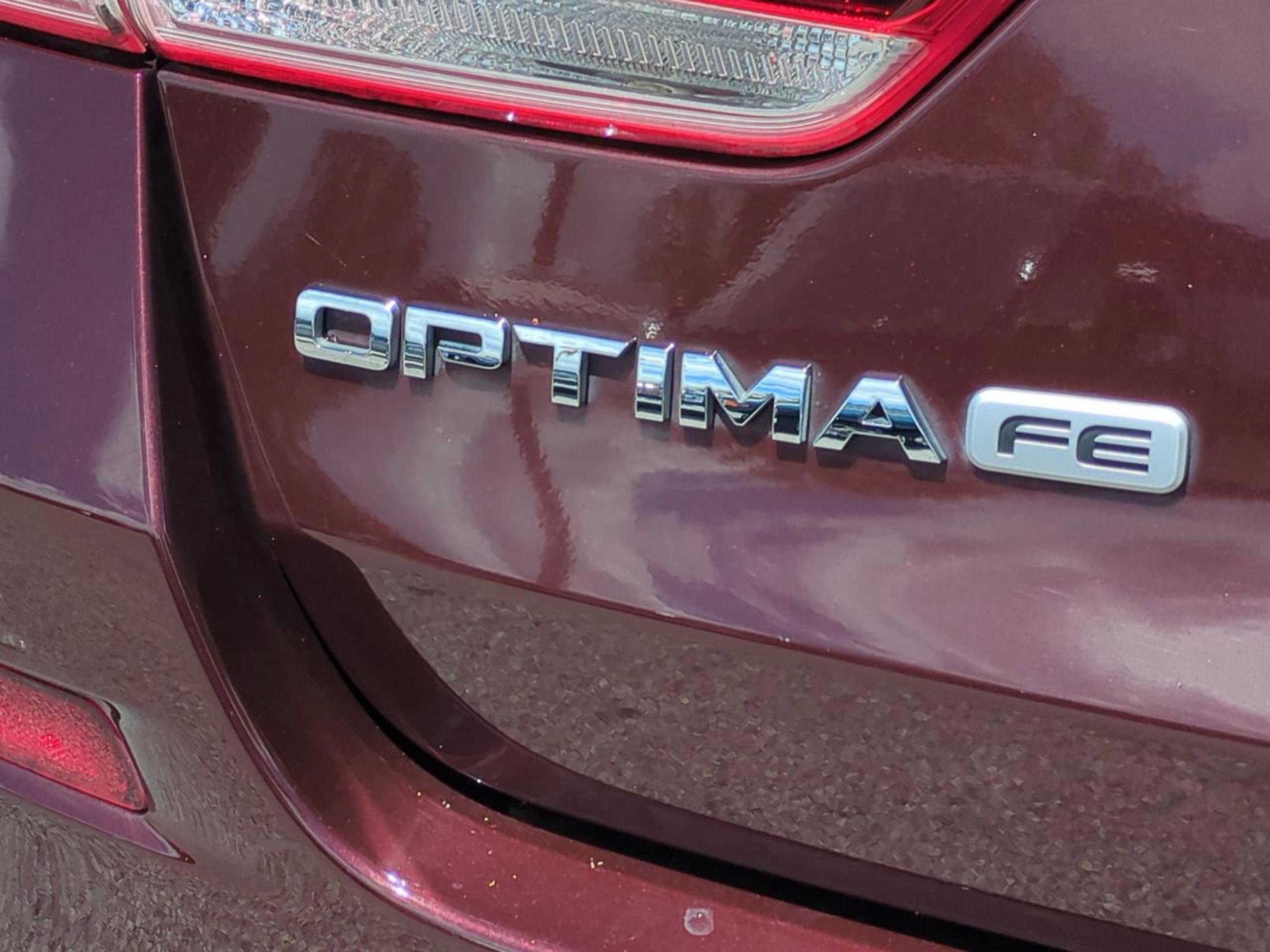 2020 Kia Optima LX photo 12