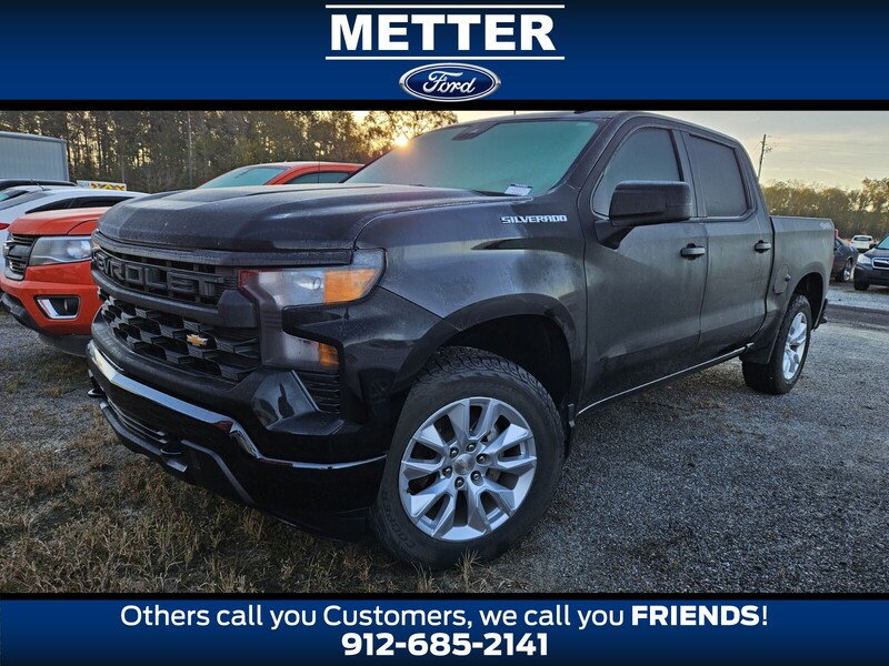 2022 Chevrolet Silverado 1500 Custom's photo