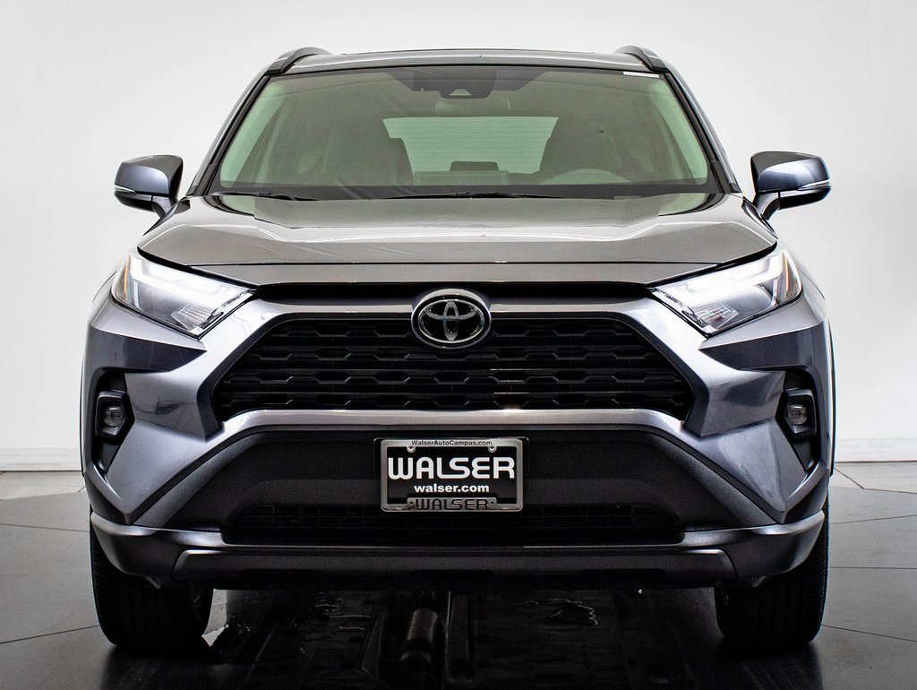 2025 Toyota RAV4 XLE Premium photo 2