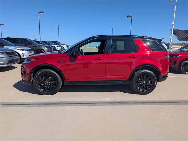 2024 Land Rover Discovery Sport SE photo 3