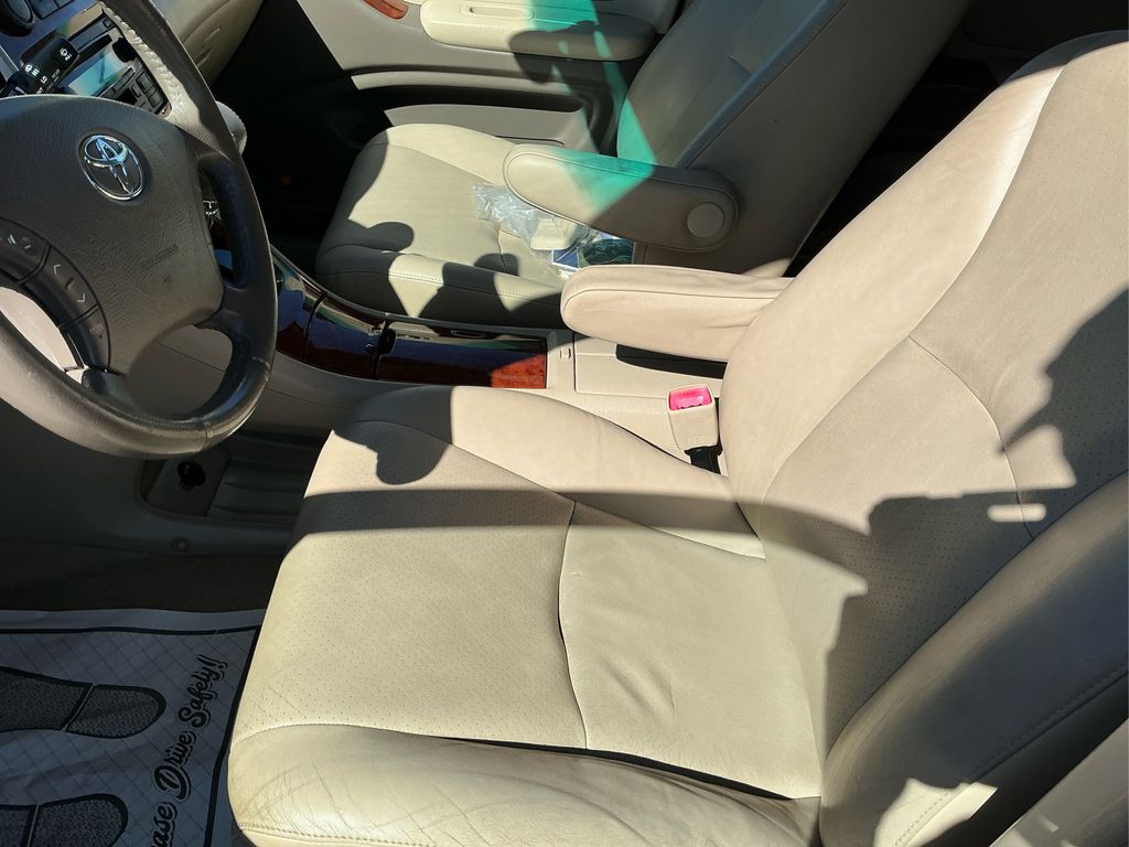 2006 Toyota Highlander Limited photo 21