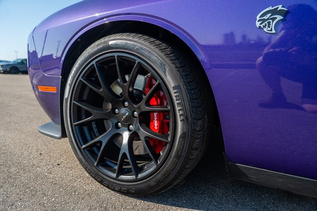 2016 Dodge Challenger SRT8 Hellcat photo 9