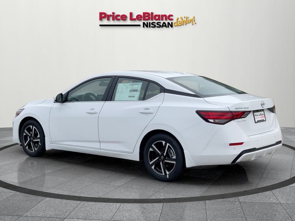 2025 Nissan Sentra SV photo 4