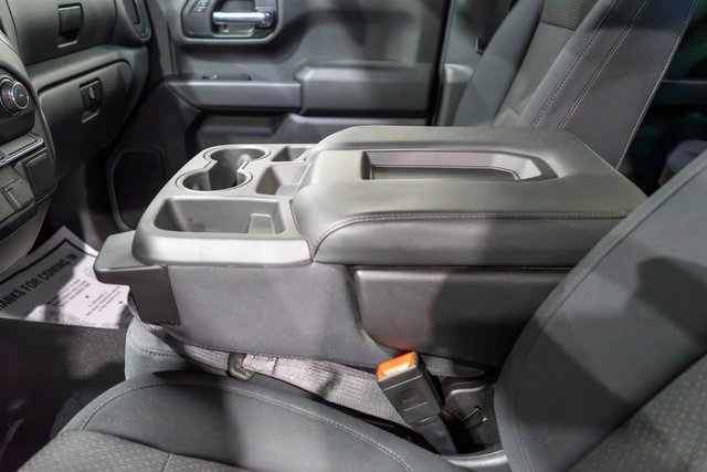 2019 Chevrolet Silverado 1500 Custom photo 13