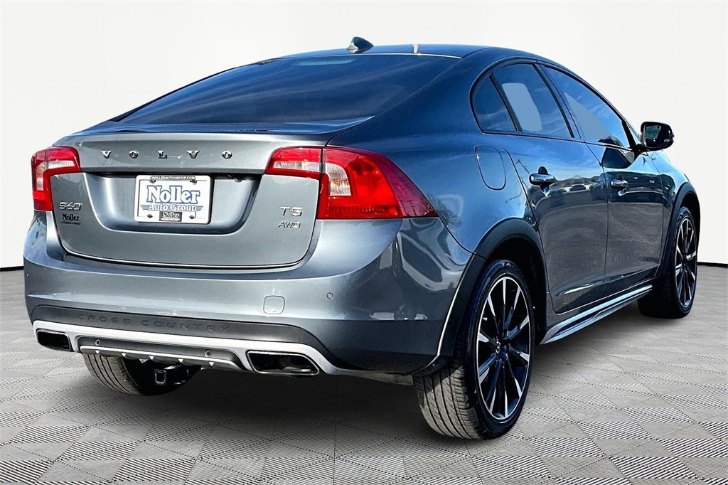 Used 2018 Volvo S60 Platinum with VIN YV440MUM4J2006022 for sale in Kansas City