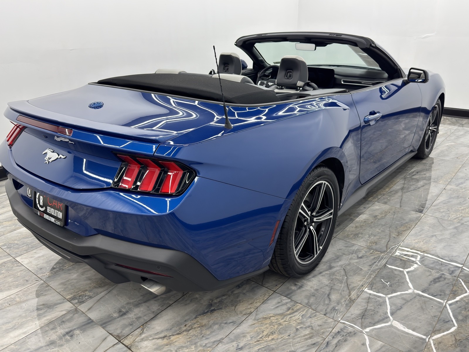 2024 Ford Mustang EcoBoost Premium photo 16