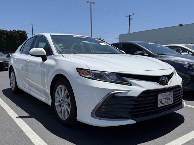 2023 Toyota Camry LE