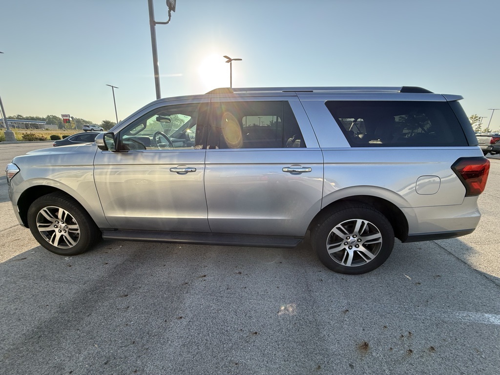2024 Ford Expedition MAX Limited photo 6