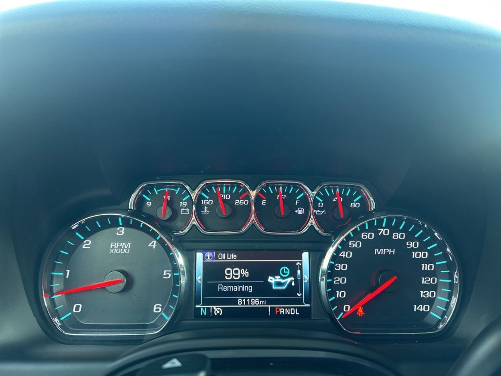 2019 Chevrolet Tahoe LT photo 14