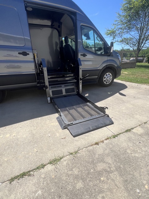 2023 Ford Transit photo 21